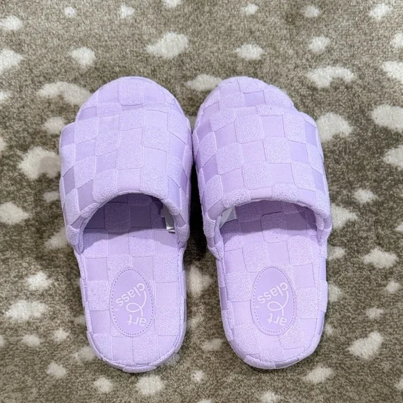 Art Class Little Girls Purple Woven Slide Slippers. Size M (2/3) - Picture 2 of 9